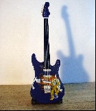 Metallica Mini-Gitarre blau