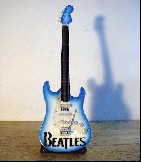 The Beatles Mini-Gitarre