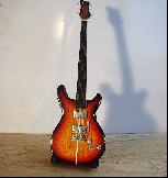 Mini-Gitarre Nr. 058