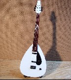 Mini-Gitarre Nr. 025