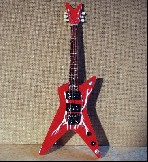 Mini-Gitarre Nr. 024